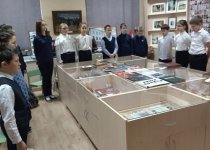 Под названием "На каждом метре в городе моём поставить можно памятники славы" проходят музейные занятия, посвящённые 80- летию освобождения города.
